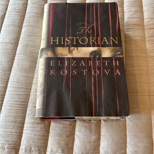 The Historian by Elizabeth Kostova Hardcover